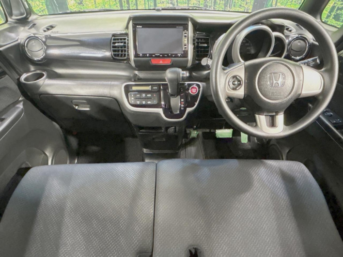 2013 Honda N-BOX+ Custom DBA-JF1 (UW-6a111a556f059)[17]