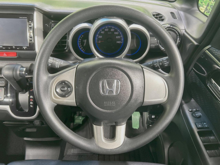 2013 Honda N-BOX+ Custom DBA-JF1 (UW-6a111a556f059)[16]