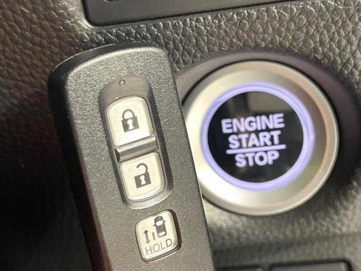 2018 Honda N-BOX CUSTOM DBA-JF3 (UW-6a111a580b6fe)[5]