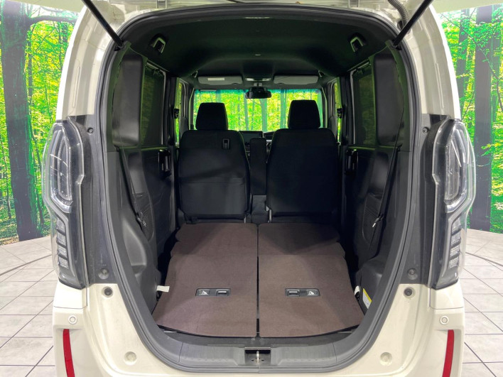 2018 Honda N-BOX CUSTOM DBA-JF3 (UW-6a111a580b6fe)[11]