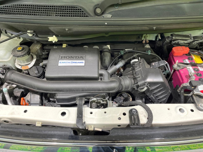 2018 Honda N-BOX CUSTOM DBA-JF3 (UW-6a111a580b6fe)[4]