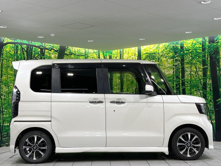 2018 Honda N-BOX CUSTOM DBA-JF3 (UW-6a111a580b6fe)[18]