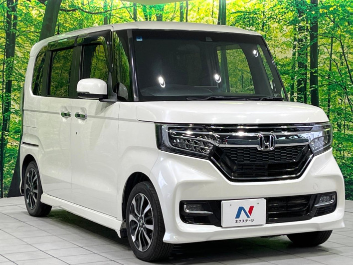 2018 Honda N-BOX CUSTOM DBA-JF3 (UW-6a111a580b6fe)[19]