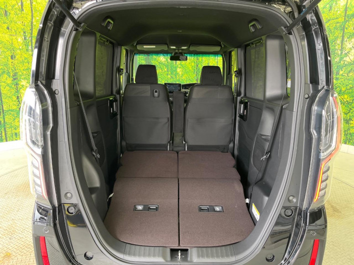 2018 Honda N-BOX CUSTOM DBA-JF3 (UW-6a111a5a02f9f)[29]
