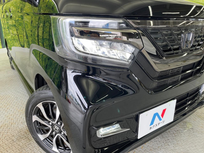 2018 Honda N-BOX CUSTOM DBA-JF3 (UW-6a111a5a02f9f)[15]
