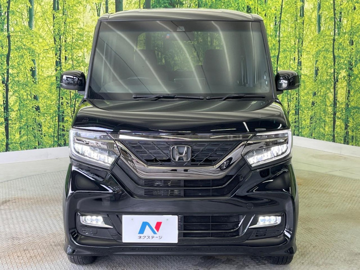 2018 Honda N-BOX CUSTOM DBA-JF3 (UW-6a111a5a02f9f)[22]