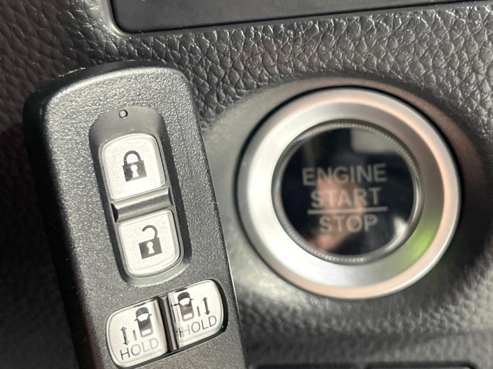 2019 Honda N-BOX CUSTOM DBA-JF3 (UW-6a111a5a9f8e1)[5]