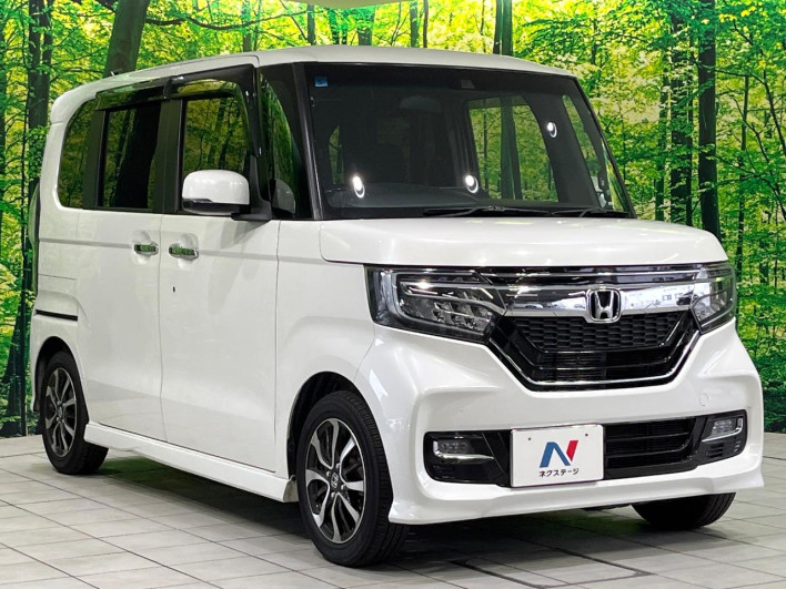 2019 Honda N-BOX CUSTOM DBA-JF3 (UW-6a111a5a9f8e1)[19]