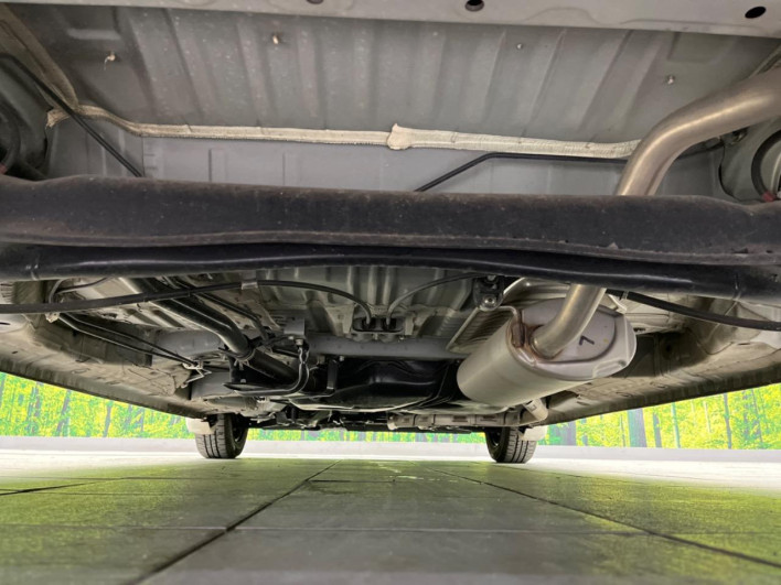 2018 Honda N-BOX DBA-JF3 (UW-6a111a5cd6e5d)[15]