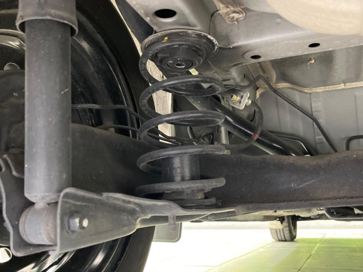 2018 Honda N-BOX DBA-JF3 (UW-6a111a5cd6e5d)[16]