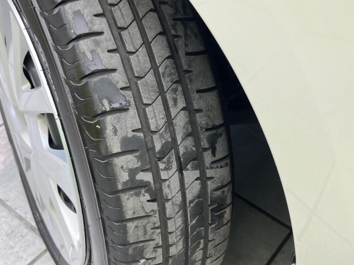 2018 Honda N-BOX DBA-JF3 (UW-6a111a5cd6e5d)[24]
