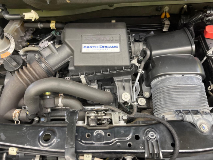 2018 Honda N-BOX CUSTOM DBA-JF3 (UW-6a111a5d3d863)[4]