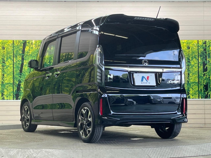 2018 Honda N-BOX CUSTOM DBA-JF3 (UW-6a111a5d3d863)[11]