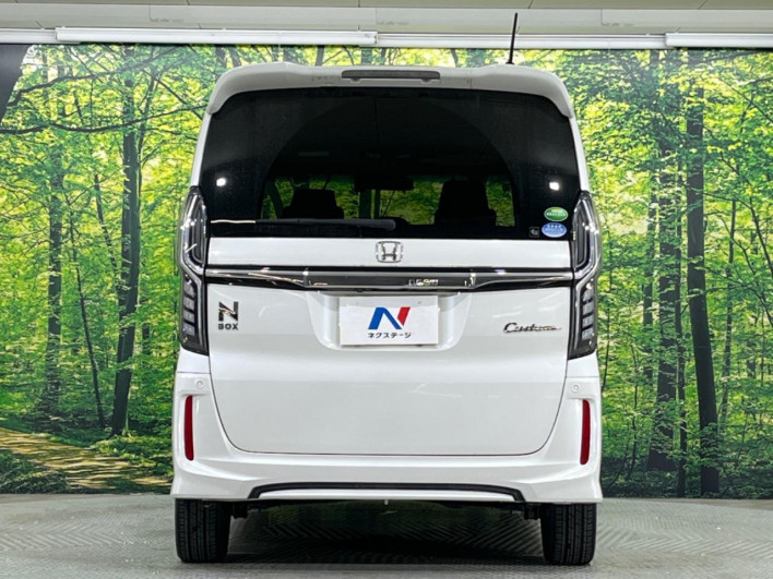 2019 Honda N-BOX CUSTOM DBA-JF3 (UW-6a111a5ee2740)[14]