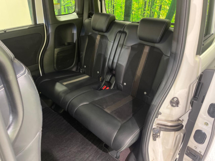 2019 Honda N-BOX CUSTOM DBA-JF3 (UW-6a111a5ee2740)[21]