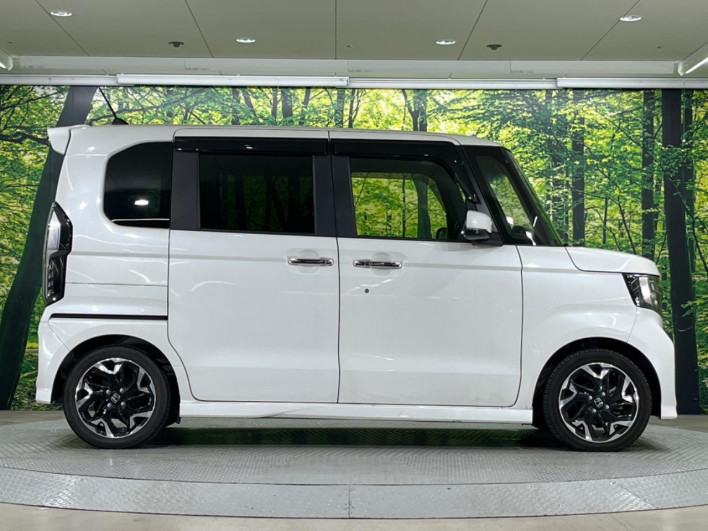 2019 Honda N-BOX CUSTOM DBA-JF3 (UW-6a111a5ee2740)[16]