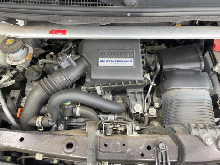 2020 Honda N-BOX CUSTOM 6BA-JF3 (UW-6a111a5f65c18)[16]