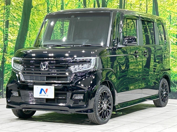 2022 Honda N-BOX CUSTOM 6BA-JF3 (UW-6a111a6072e33)[13]
