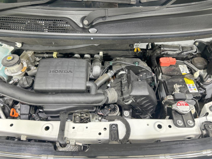 2021 Honda N-BOX CUSTOM 6BA-JF3 (UW-6a111a61b14b7)[4]