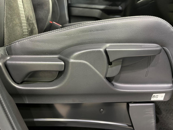 2023 Honda N-BOX CUSTOM 6BA-JF4 (UW-6a111a668d706)[4]