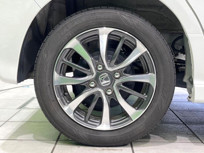 2023 Honda N-BOX CUSTOM 6BA-JF5 (UW-6a111a66b359d)[28]