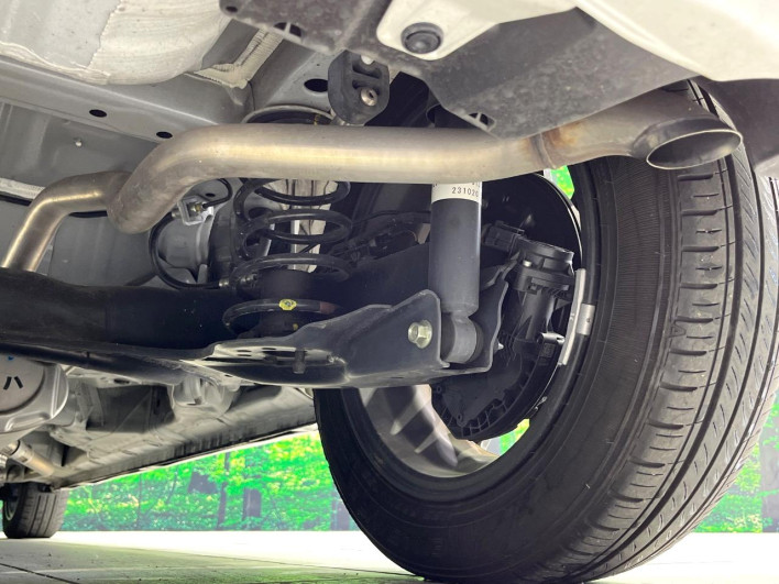 2023 Honda N-BOX CUSTOM 6BA-JF5 (UW-6a111a66b359d)[15]