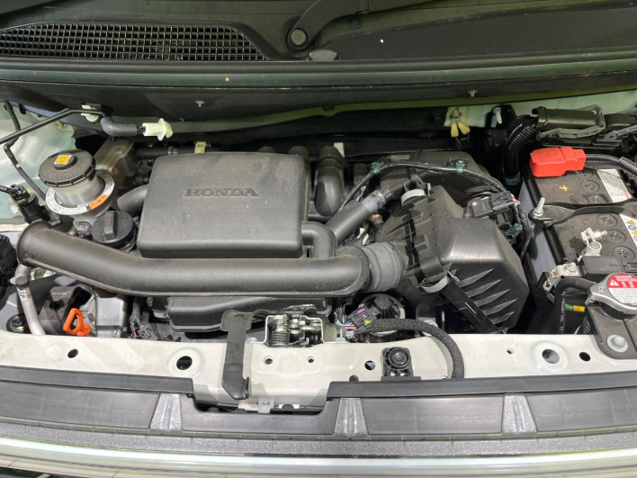 2023 Honda N-BOX CUSTOM 6BA-JF5 (UW-6a111a66b359d)[4]