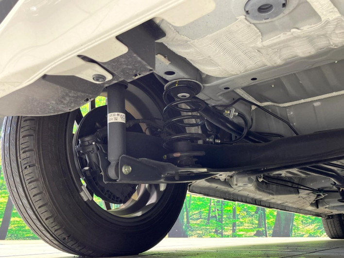 2023 Honda N-BOX CUSTOM 6BA-JF5 (UW-6a111a66b359d)[16]