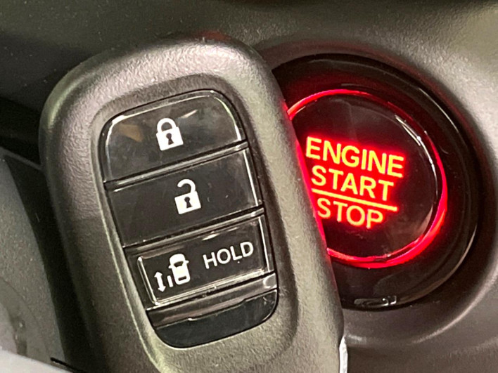 2024 Honda N-BOX CUSTOM 6BA-JF5 (UW-6a111a67e1592)[6]