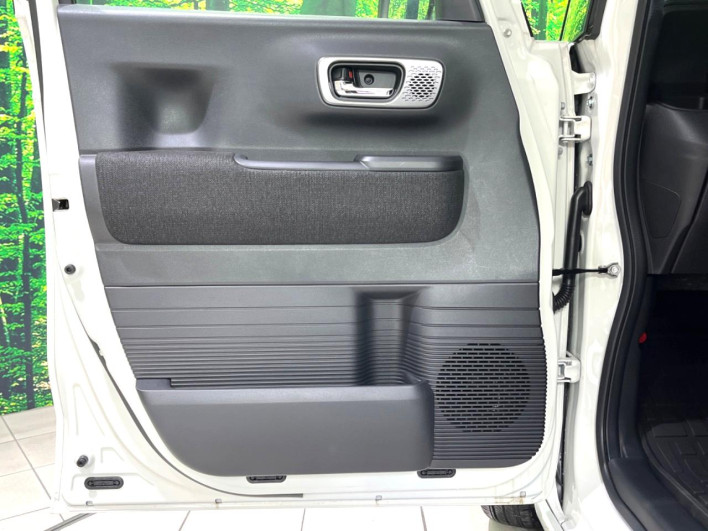 2024 Honda N-BOX CUSTOM 6BA-JF5 (UW-6a111a67e1592)[15]