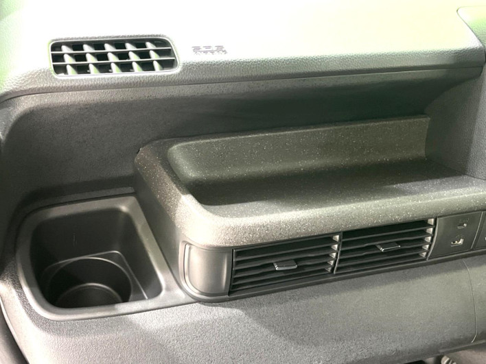 2024 Honda N-BOX CUSTOM 6BA-JF5 (UW-6a111a67e1592)[18]