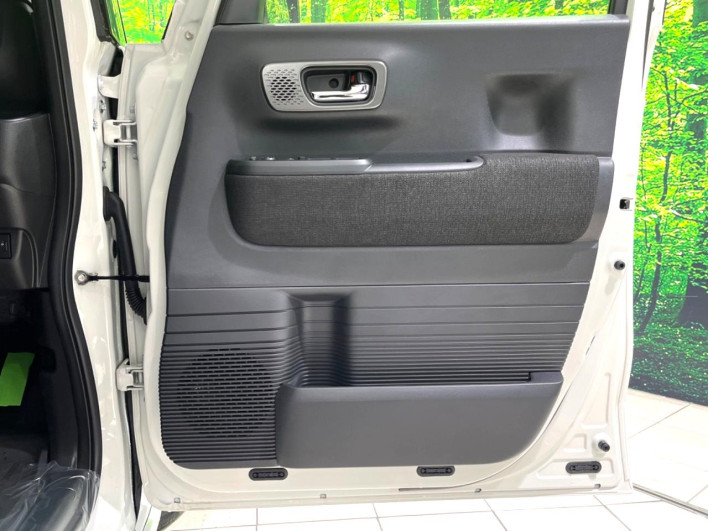 2024 Honda N-BOX CUSTOM 6BA-JF5 (UW-6a111a67e1592)[14]