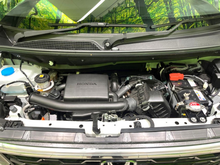 2024 Honda N-BOX CUSTOM 6BA-JF5 (UW-6a111a67e1592)[4]