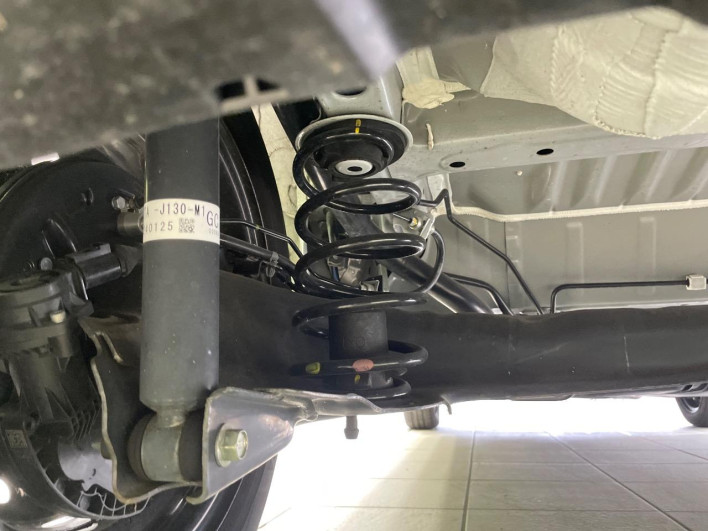 2024 Honda N-BOX 6BA-JF5 (UW-6a111a689fda7)[24]