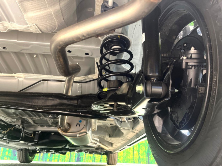 2026 Honda N-BOX CUSTOM 6BA-JF5 (UW-6a111a6dcaabf)[26]