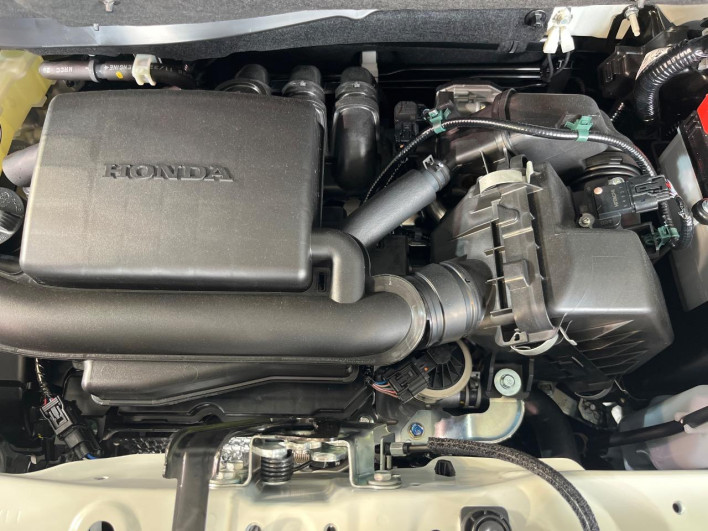 2026 Honda N-BOX CUSTOM 6BA-JF5 (UW-6a111a6e8d2d1)[4]