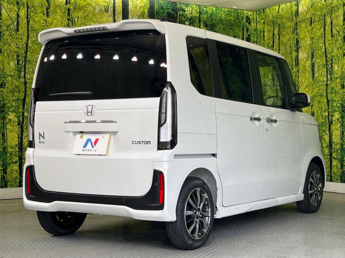 2026 Honda N-BOX CUSTOM 6BA-JF5 (UW-6a111a6e8d2d1)[11]
