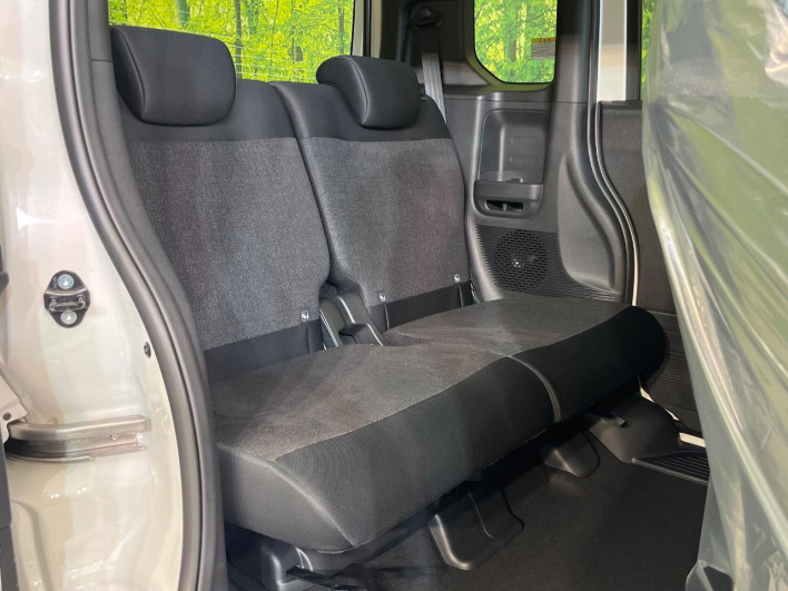 2026 Honda N-BOX CUSTOM 6BA-JF5 (UW-6a111a6e8d2d1)[24]
