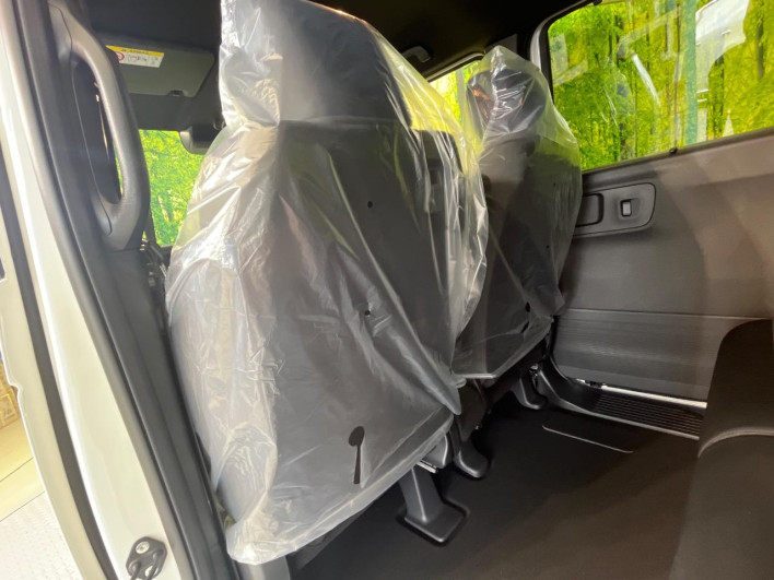 2026 Honda N-BOX CUSTOM 6BA-JF5 (UW-6a111a6e8d2d1)[29]
