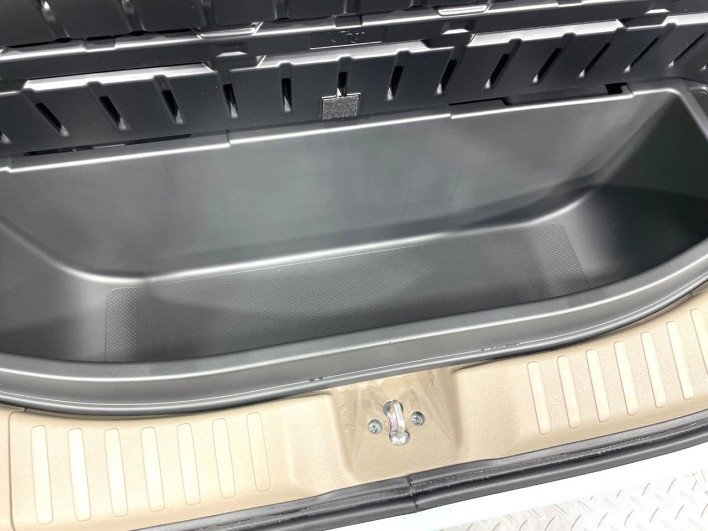 2025 Honda N-BOX Joy 6BA-JF5 (UW-6a111a707dfaa)[15]