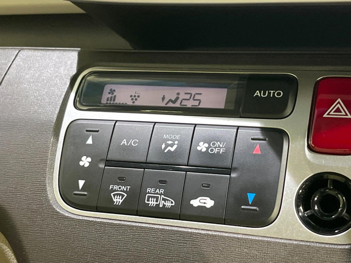 2014 Honda N-ONE DBA-JG2 (UW-6a111a7378838)[6]