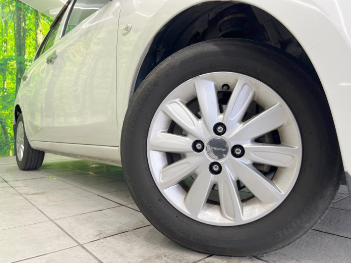 2016 Nissan March DBA-K13 (UW-6a111a7c9dcb6)[14]