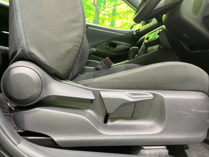 2021 Toyota Yaris 5BA-KSP210 (UW-6a111a8b10372)[6]