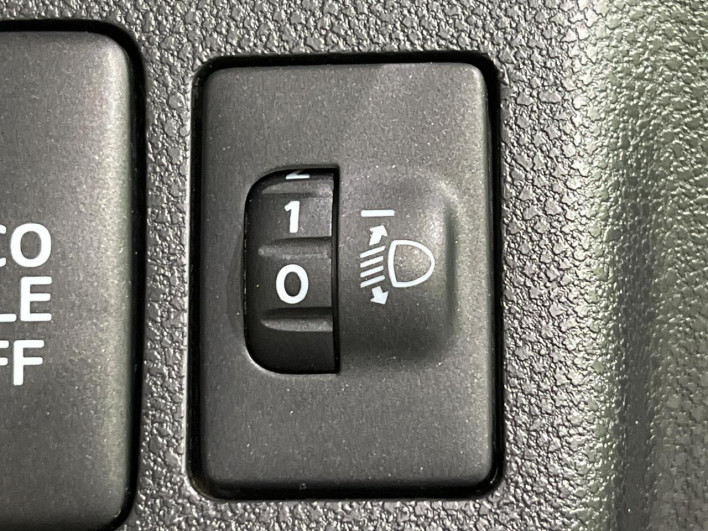 2013 Daihatsu Mira Cocoa DBA-L685S (UW-6a111a8ebefee)[8]