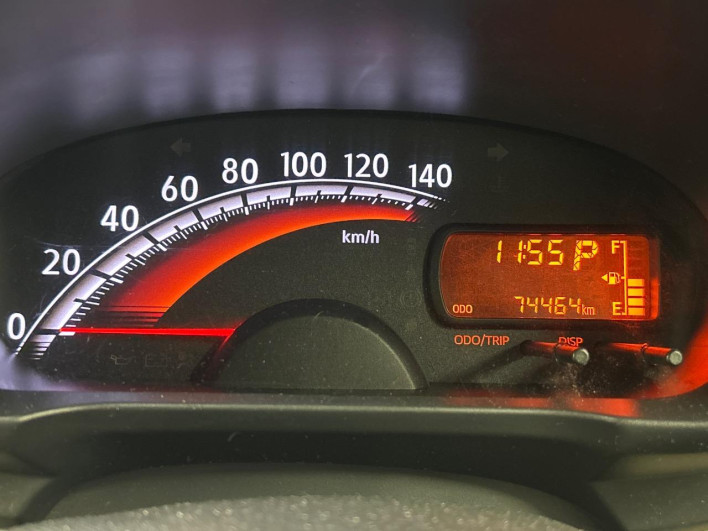 2014 Daihatsu Move DBA-LA100S (UW-6a111a91399cf)[15]
