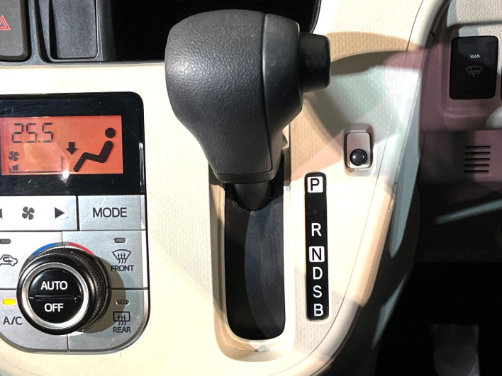 2016 Daihatsu Move DBA-LA160S (UW-6a111a925076b)[14]