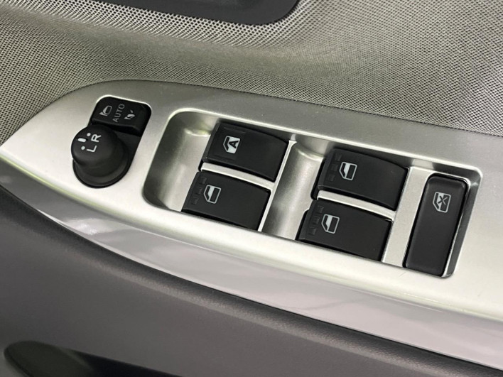 2019 Daihatsu Cast DBA-LA260S (UW-6a111a95d1398)[4]