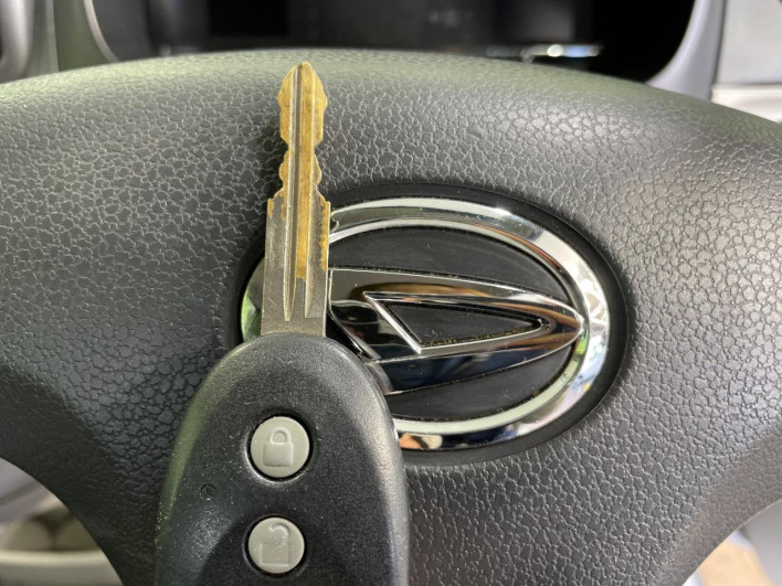 2017 Daihatsu Mirai Ease DBA-LA300S (UW-6a111a964f250)[5]