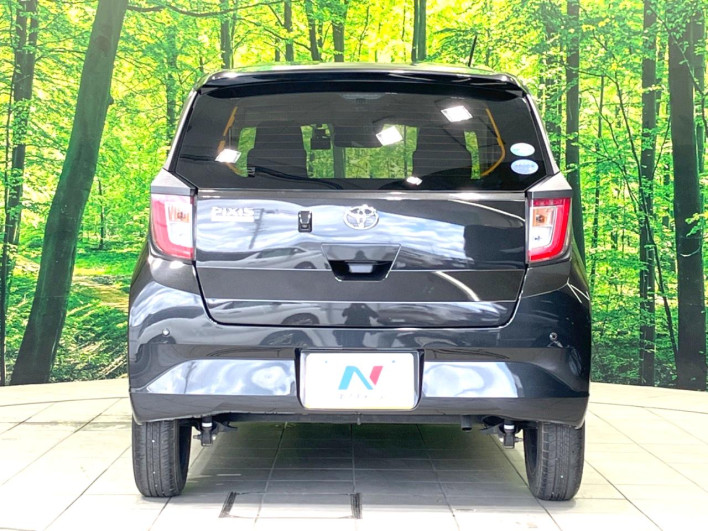 2019 Toyota Pixis Epoch 5BA-LA350A (UW-6a111a967aa3d)[17]