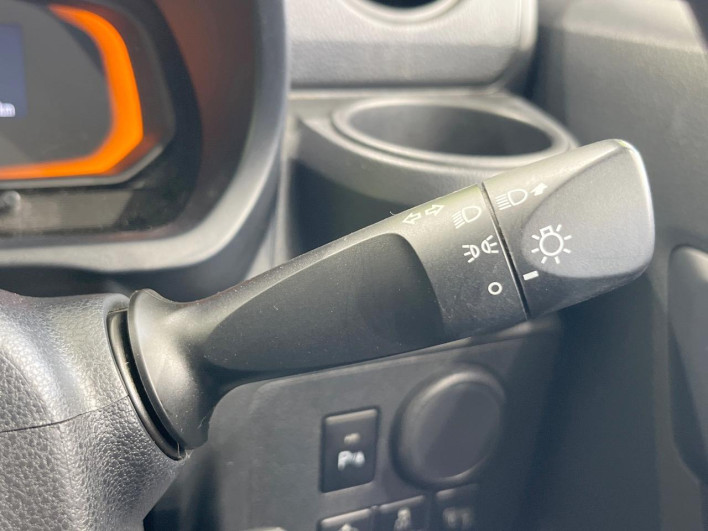 2019 Daihatsu Mirai Ease 5BA-LA350S (UW-6a111a983ef46)[26]